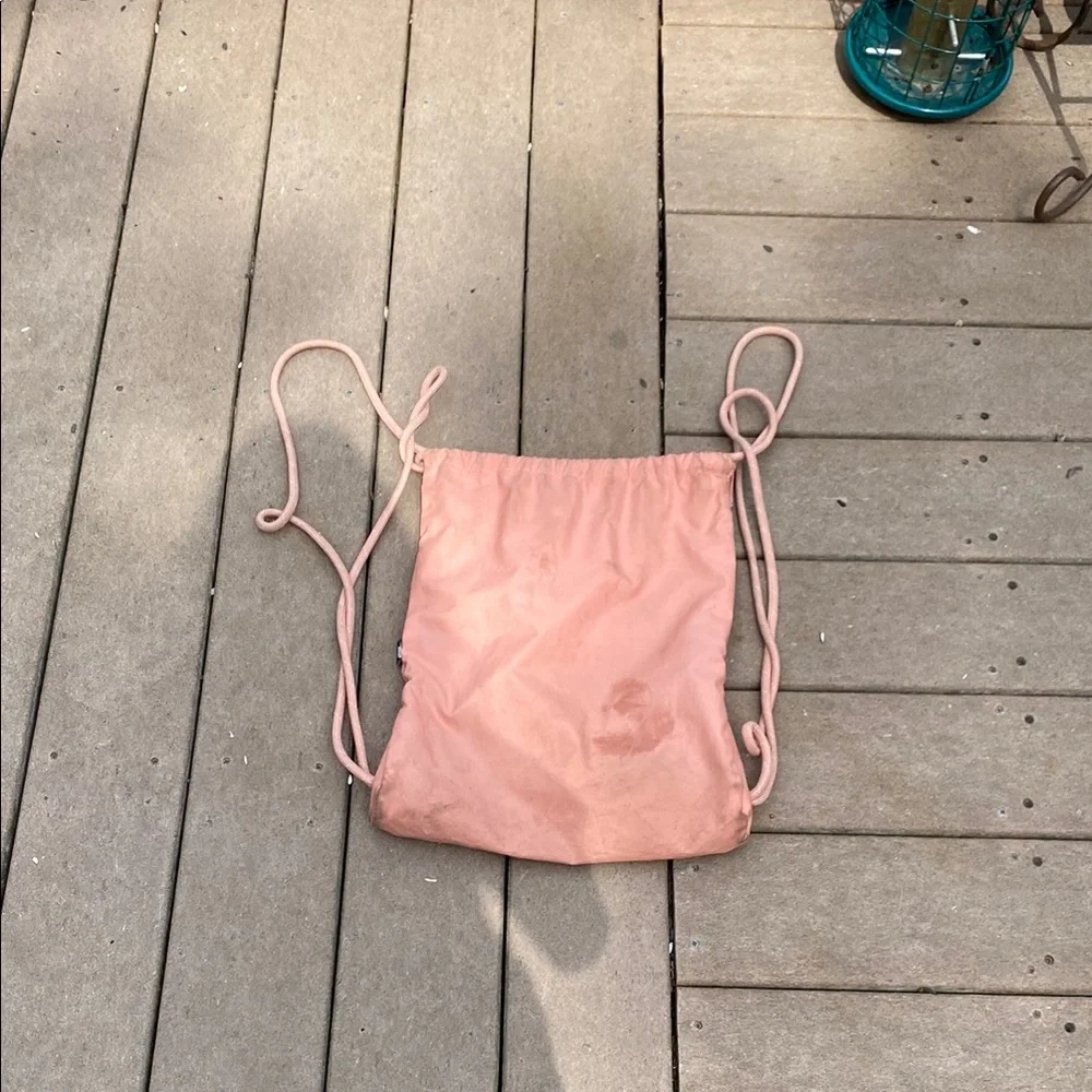 Nike Pink Drawstring Bag - Picture 2 of 2